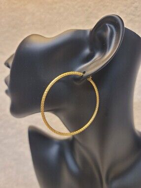 Vintage Monet Gold Tone Hoop Earrings